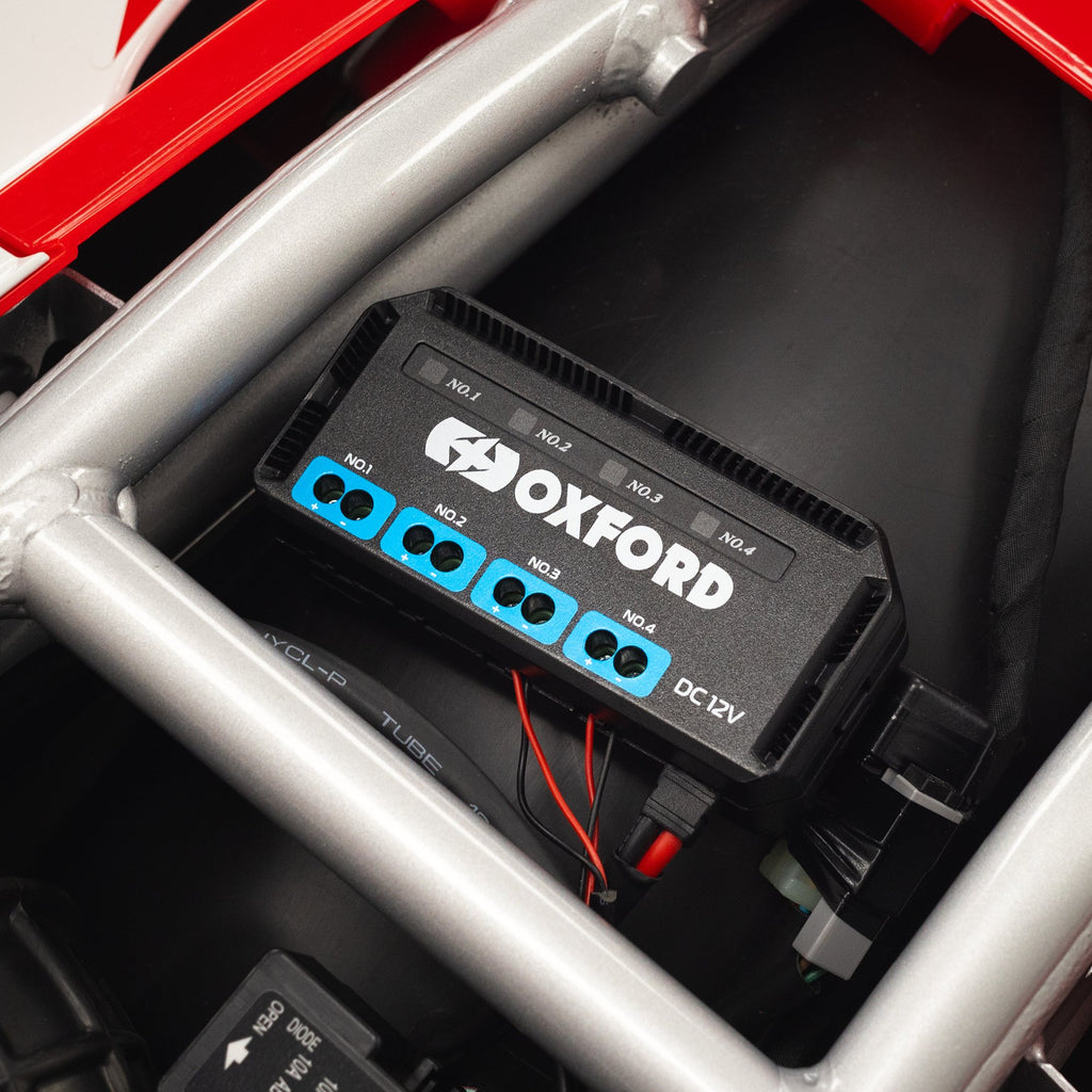 Oxford Junction Box 12V with fused power outlets - EL112