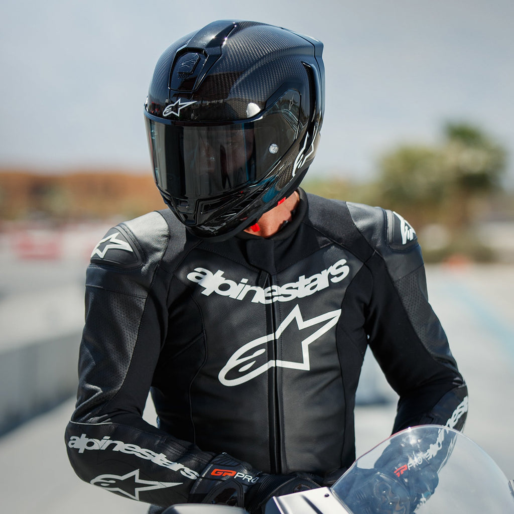 Alpinestars Supertech R10 Solid ECE06/FIM Black Carbon **NEW STOCK DUE SEPT '24 ORDER NOW! **